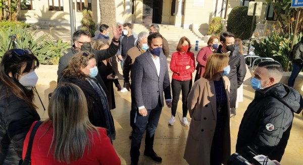 El PSOE exige a De la Torre que amplíe la paga Covid a los empleados municipales