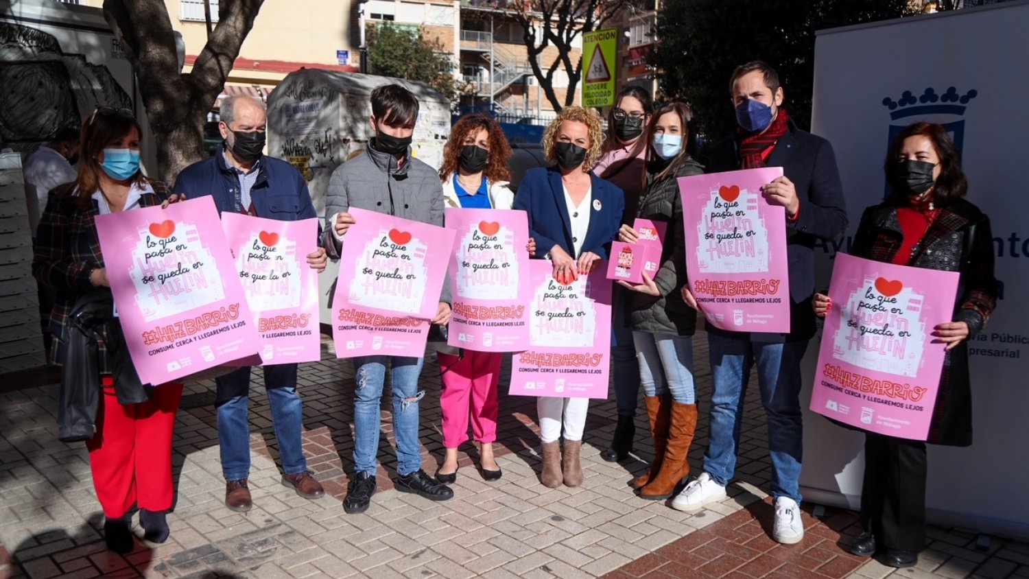 La campaña 'Haz Barrio' llega a Huelin para incentivar el comercio local