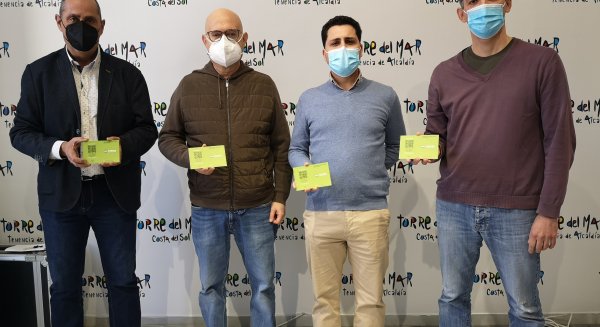 Medio Ambiente recicla más de 106 toneladas de ropa durante el año 2021 en Vélez-Málaga