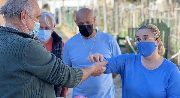 Ana Mula entrega cuatro nuevos huertos urbanos para fomentar el envejecimiento activo