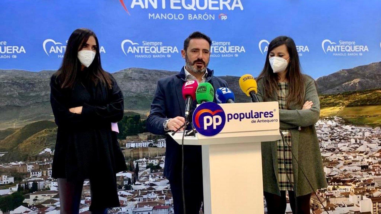 PP exige saber el número de trenes y la frecuencia para la nueva estación de AVE de Antequera