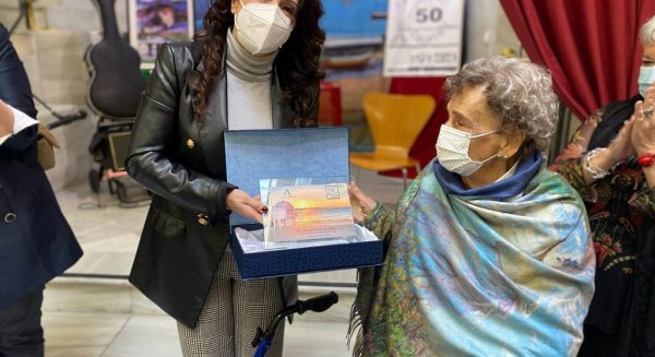 Igualdad inicia un grupo de trabajo para mejorar la atención a las personas mayores