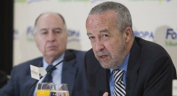 Fallece Pedro Arriola, el exasesor de Aznar y Rajoy