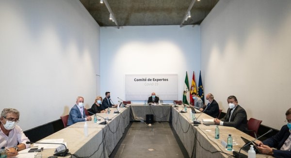 Andalucía anuncia que solicitará prórroga de 15 días para el uso del Certificado Covid