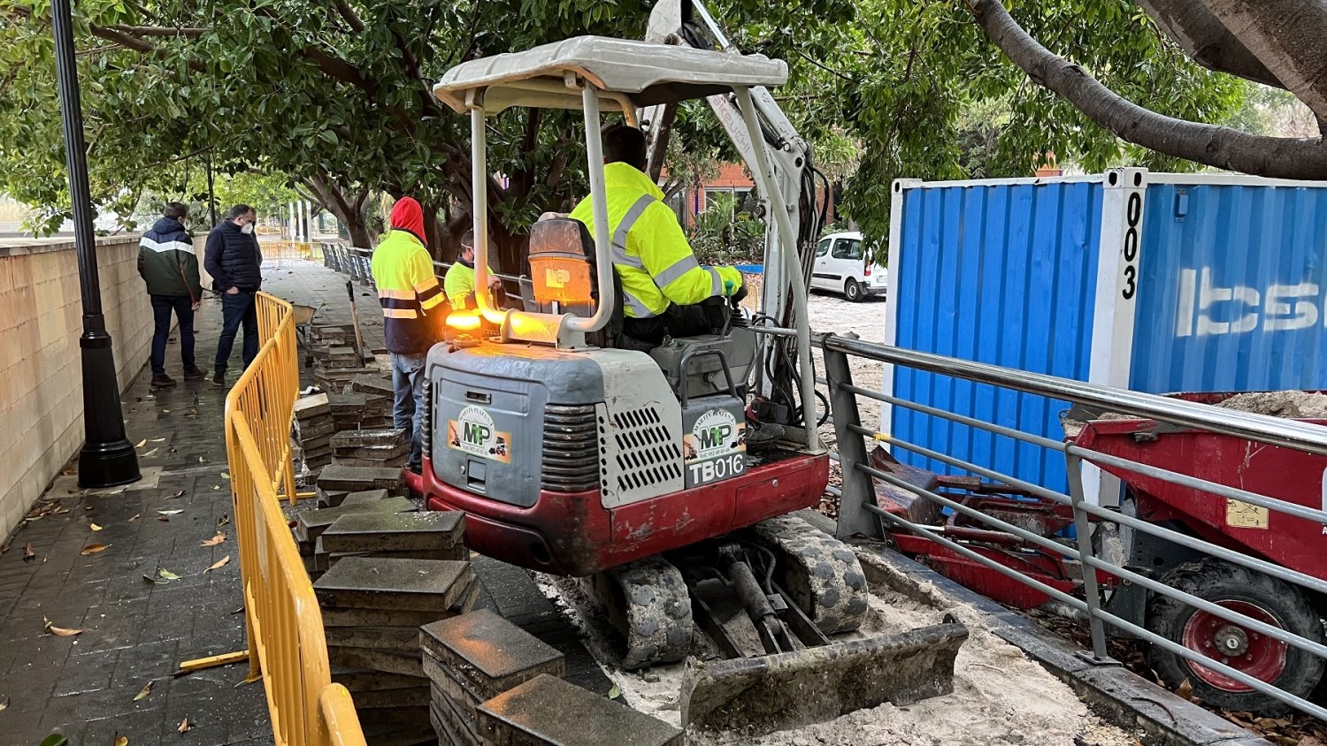 Fuengirola renueva el Paseo Fluvial y mejora su accesibilidad