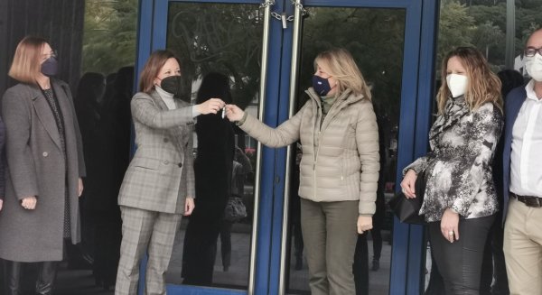 La Junta entrega a Marbella las llaves del futuro centro de salud en Ricardo Soriano