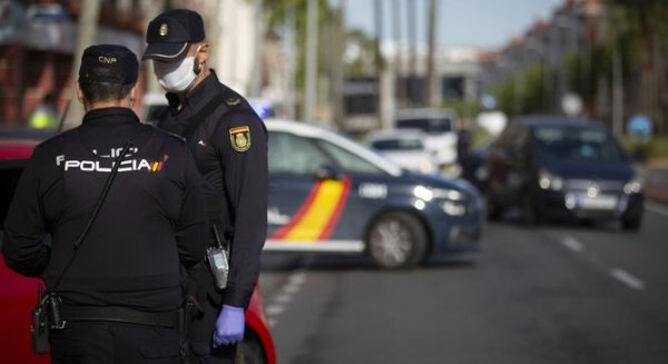 Detenidas ocho personas en una operación contra el tráfico de drogas en Torremolinos y Lucena