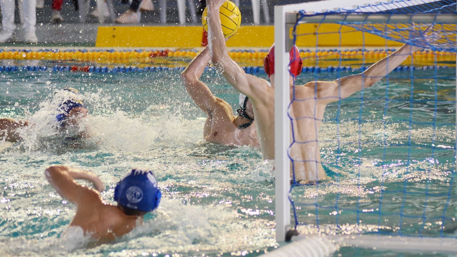 El Waterpolo Málaga espera hacerse fuerte en Inacua para seguir su tendencia positiva