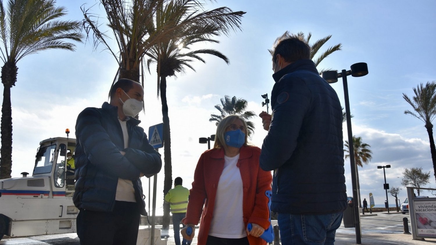 Fuengirola crea seis pasos de peatones elevados en el Paseo Marítimo