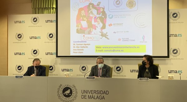 El proyecto 'Como tú' acerca la ciencia y la tecnología a las niñas malagueñas
