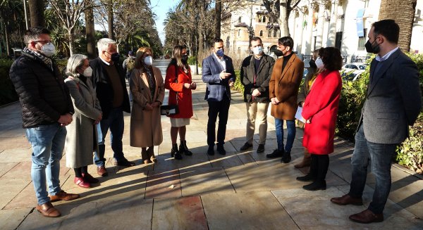Pérez afea a Martínez-Almeida por nombrar a una calle en Madrid como 'Crucero Baleares'