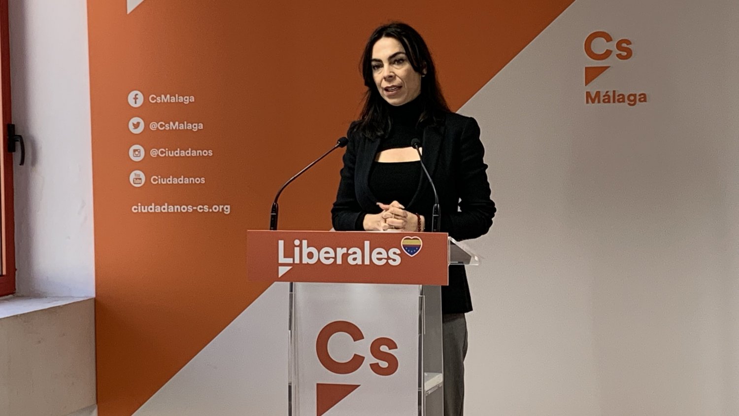 Cs insiste en reforzar la recuperación del sector turístico en Andalucía