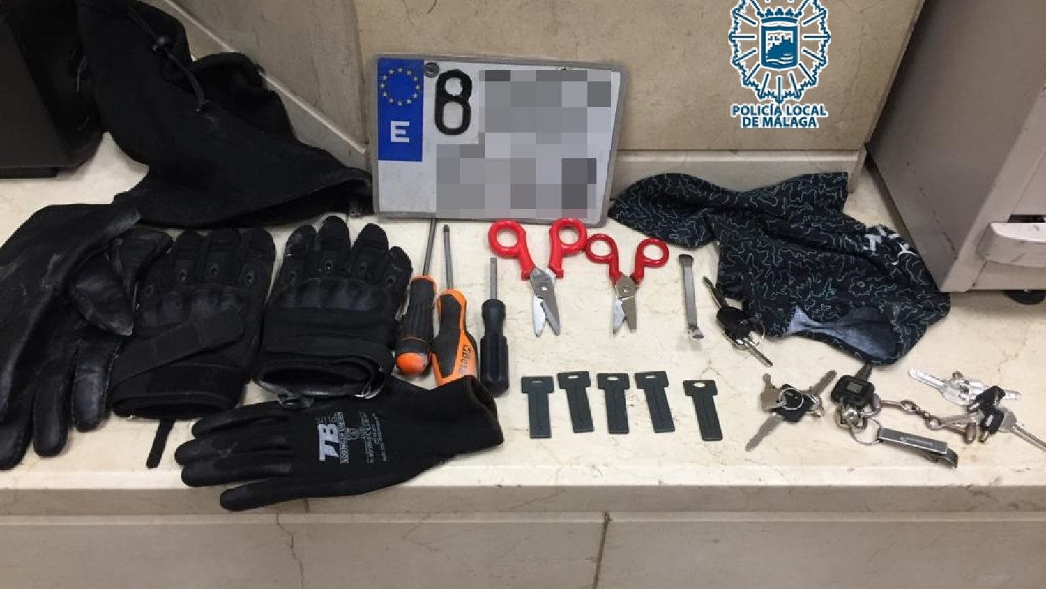 Detenido un hombre en Málaga por sustraer una motocicleta y falsificar la matrícula