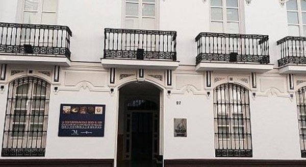 El CAC de Vélez-Málaga acogerá la primera Biblioteca Especializada de Autores Malagueños