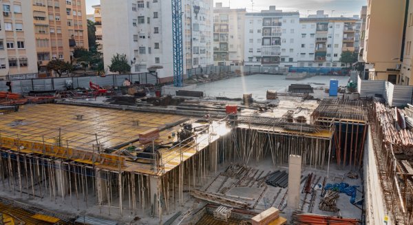 Las obras del segundo aparcamiento público de Estepona se sitúan al 90% de ejecución