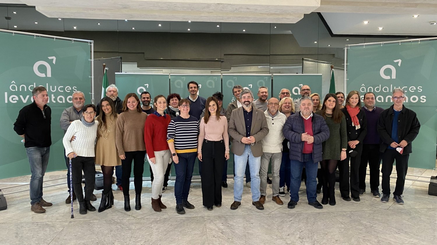 'Andaluces Levantaos’ pide que la Junta que ayude a los hosteleros por las pérdidas de las restricciones