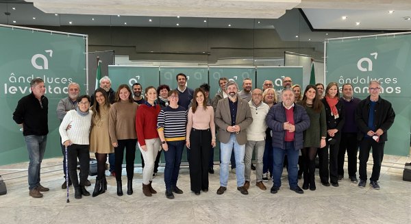'Andaluces Levantaos’ pide que la Junta que ayude a los hosteleros por las pérdidas de las restricciones