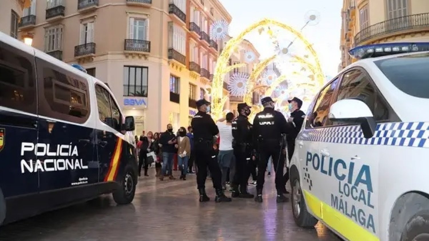 Detenido en Málaga un hombre tras prender fuego a un vehículo por cuestión de celos
