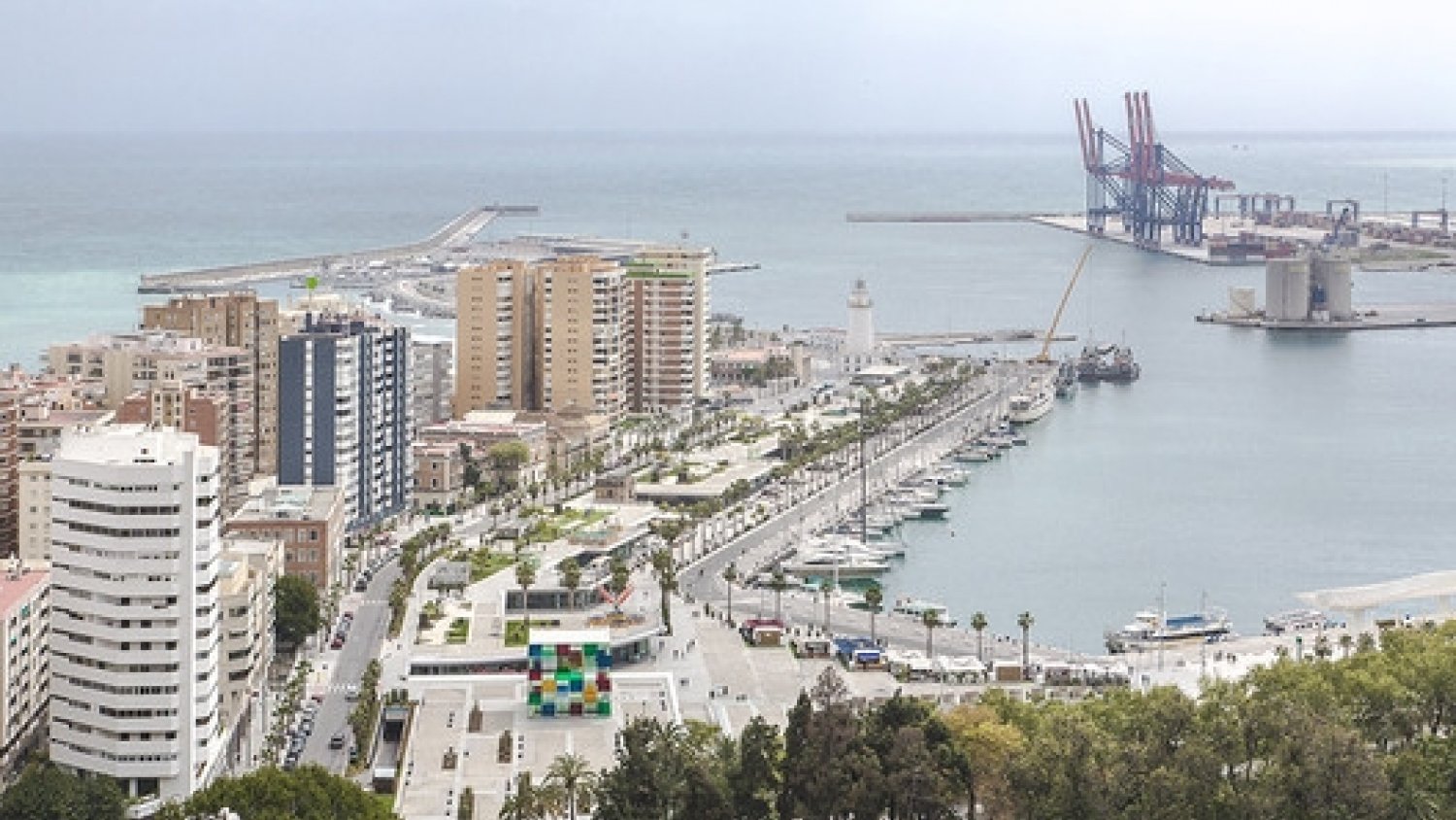 El Gobierno central pone en cuestión la Torre del Puerto por expolio del patrimonio cultural
