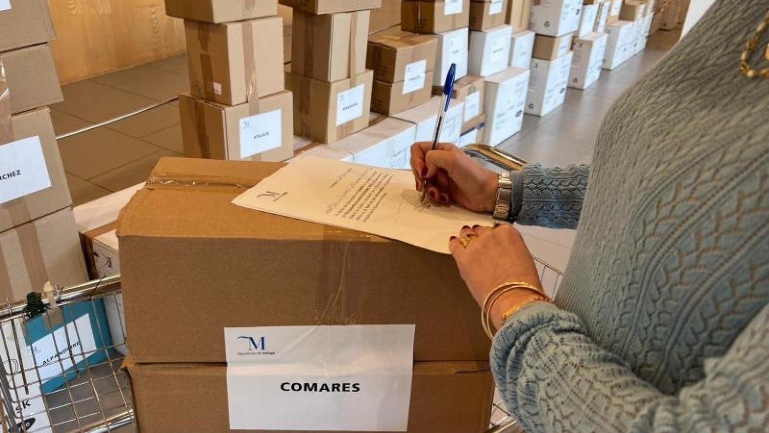 Diputación inicia el reparto de 71.100 mascarillas entre 89 localidades