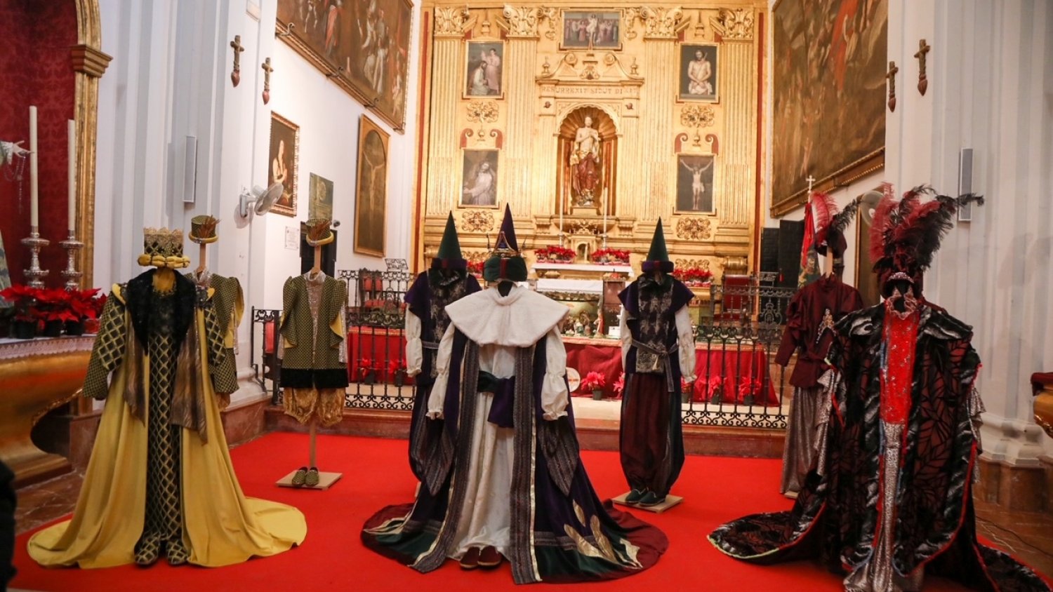 Los Reyes Magos lucirán en la cabalgata de 2022 los diseños de Jesús Segado