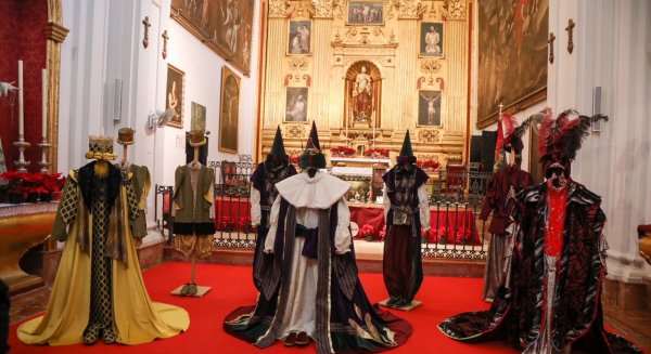 Los Reyes Magos lucirán en la cabalgata de 2022 los diseños de Jesús Segado