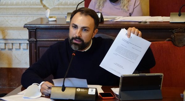 PSOE critica la 