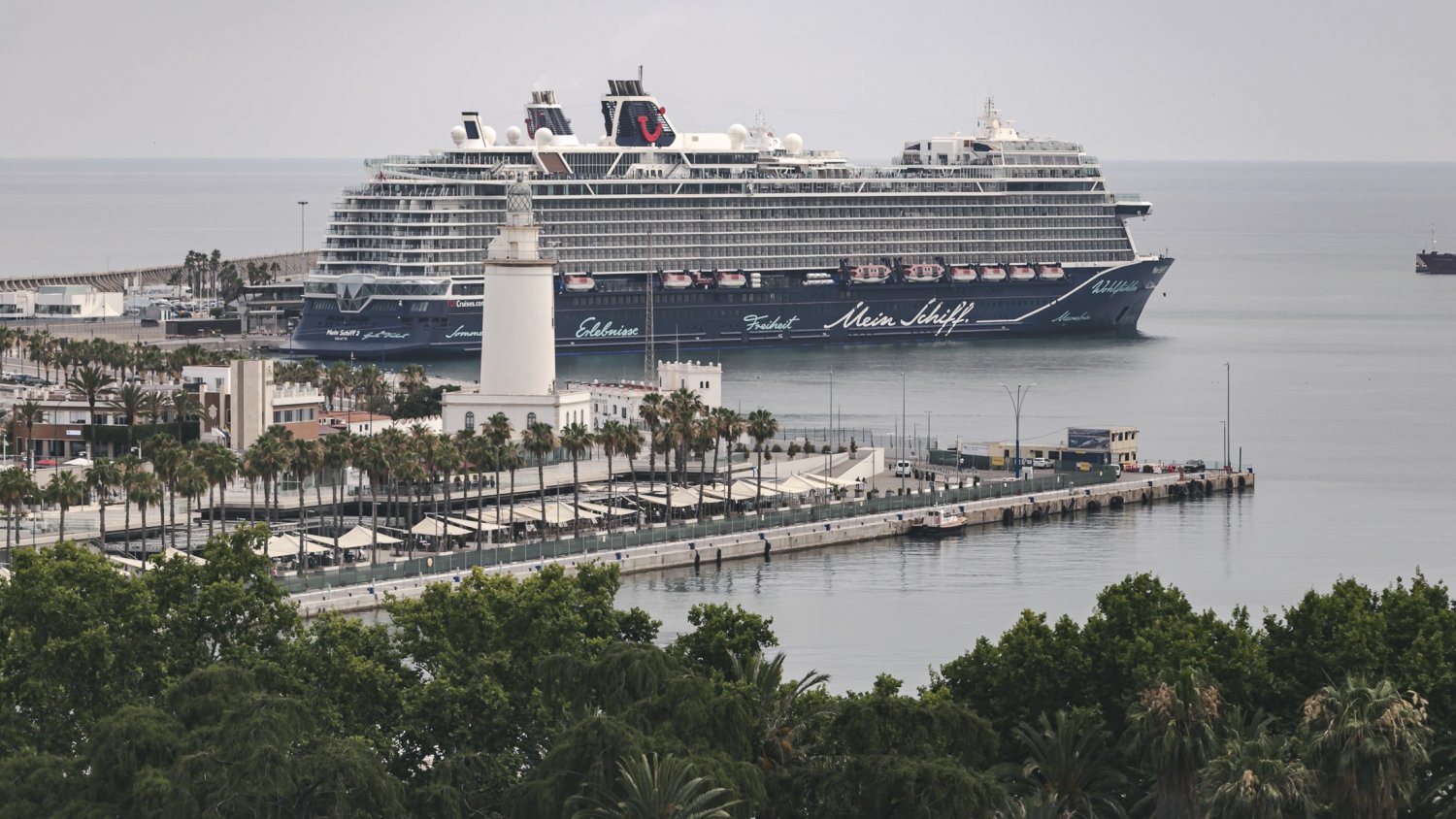 El Puerto de Málaga prevé cerrar el año con 144 escalas de buques de crucero