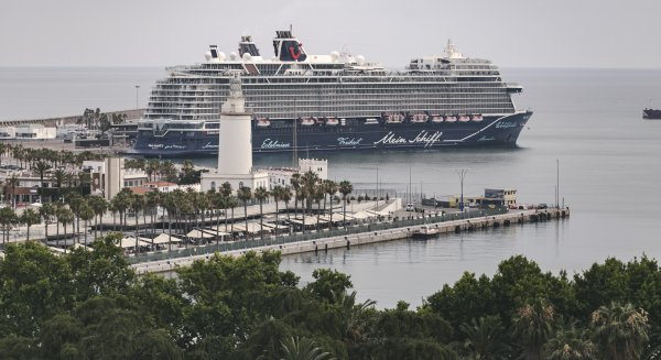 El Puerto de Málaga prevé cerrar el año con 144 escalas de buques de crucero