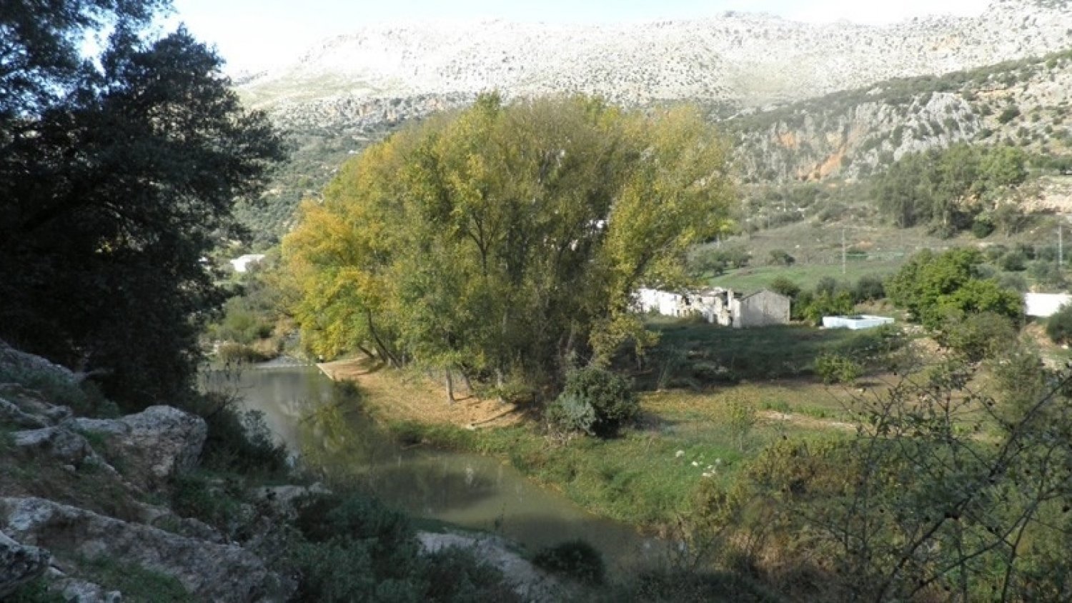 ACUAES y la Junta invierten 26,6 millones de euros en mejoras para la cuenca del río Guadiaro