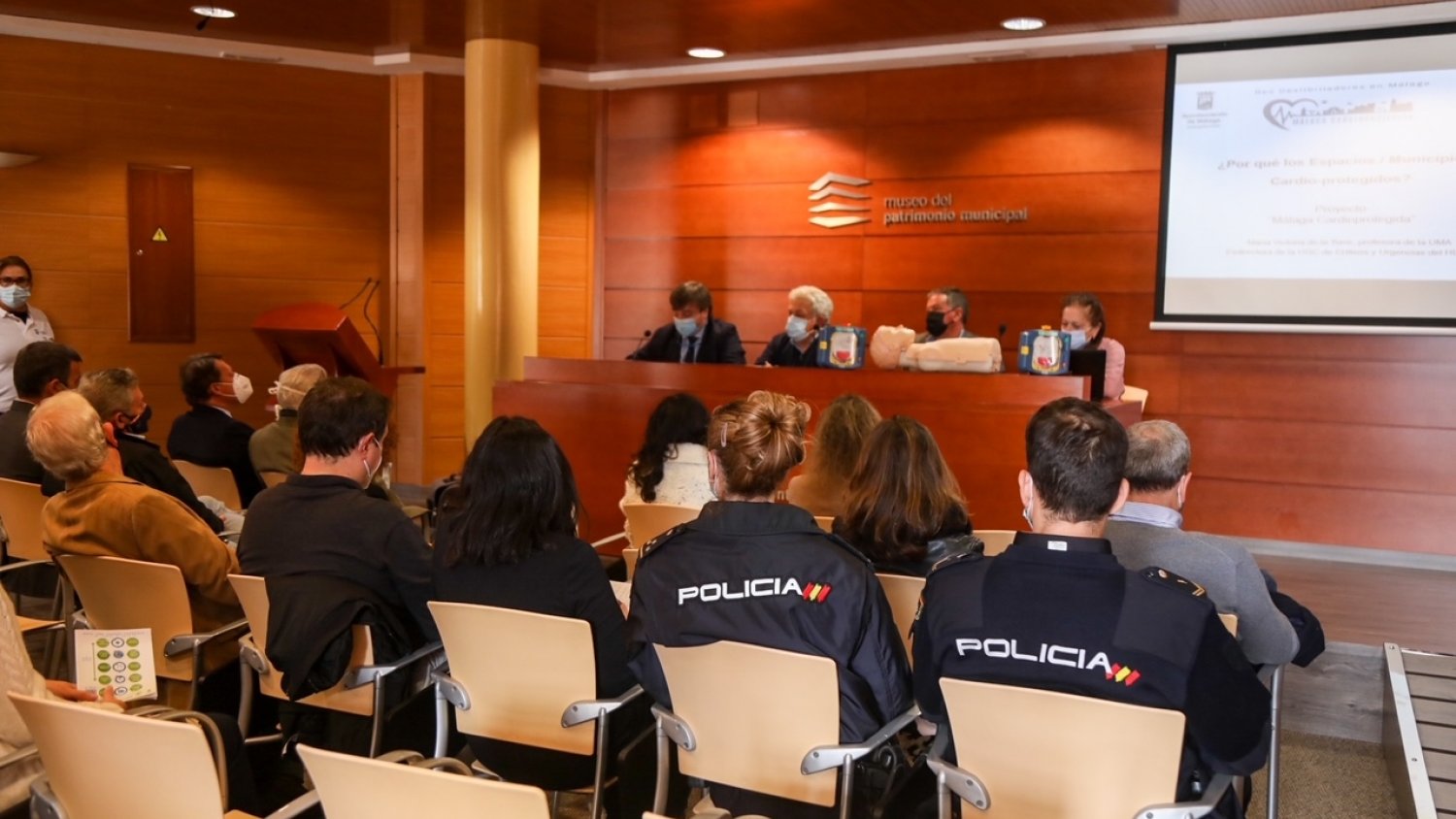 El Ayuntamiento de Málaga presenta una nueva web para informar ante una parada cardiaca