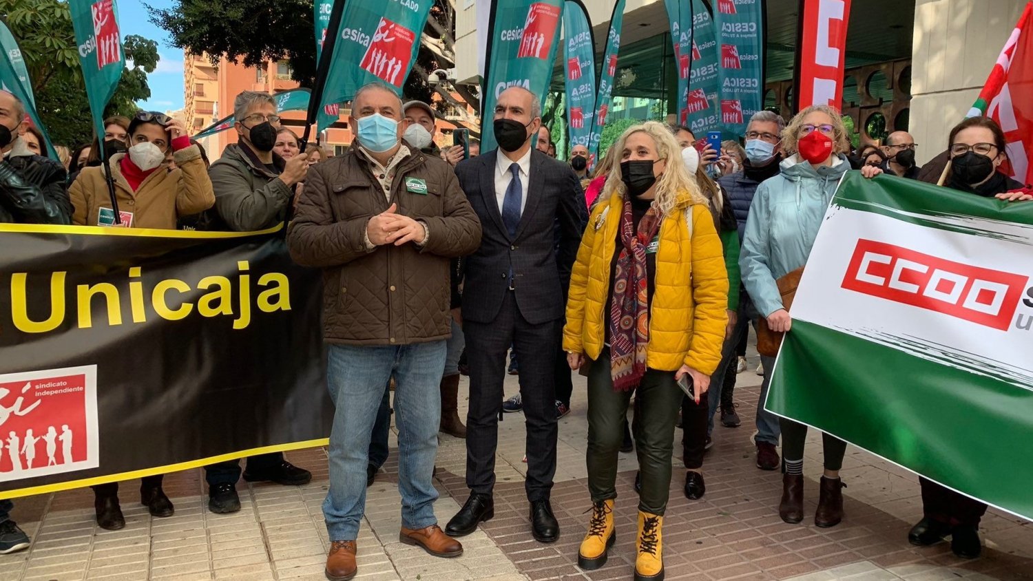 Unidas Podemos prepara una ofensiva institucional para destituir a  Medel de la Fundación Unicaja