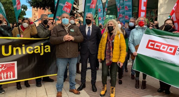Unidas Podemos prepara una ofensiva institucional para destituir a  Medel de la Fundación Unicaja