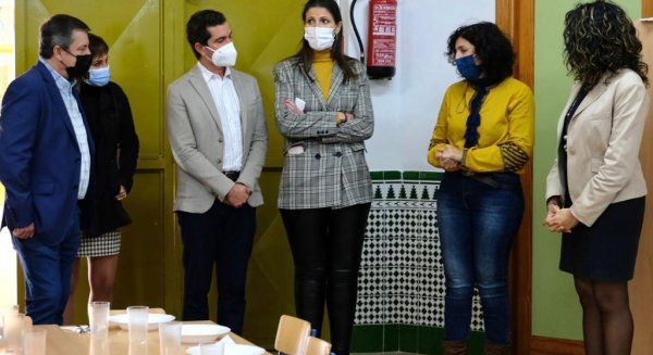 Más de 22.809 niños y niñas de Málaga consumen productos ecológicos en sus comedores