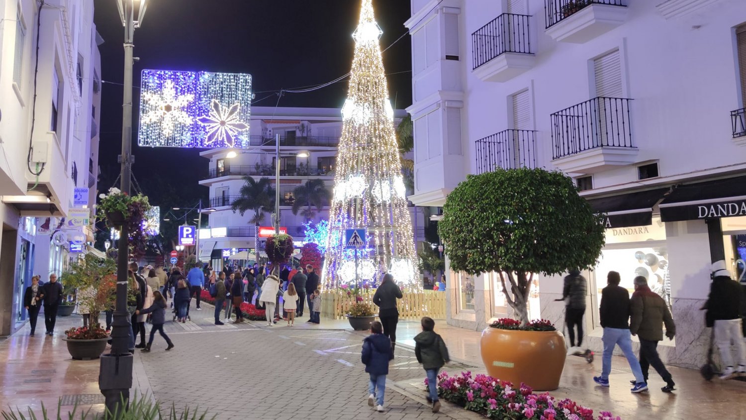 Estepona activa la campaña ‘comercio seguro’ dentro del dispositivo de seguridad de Navidad