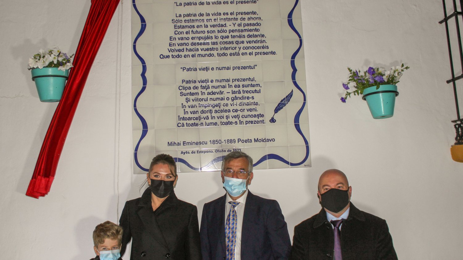 Estepona amplía la Ruta de la Poesía con una obra del autor Mihai Eminescu