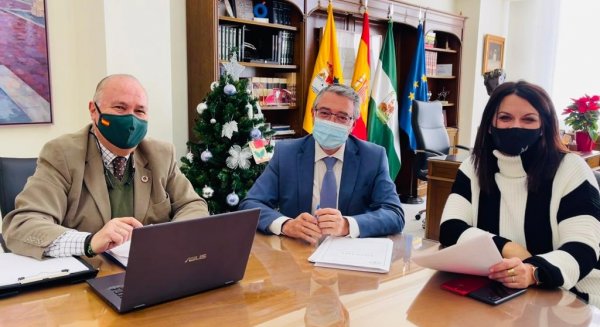 Rincón de la Victoria convoca ayudas directas de mil euros a pymes y autónomos
