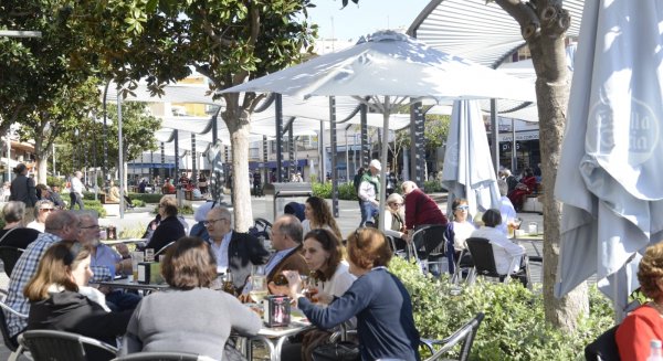Torremolinos reduce el paro en 2.474 personas y alcanza niveles similares a noviembre de 2019