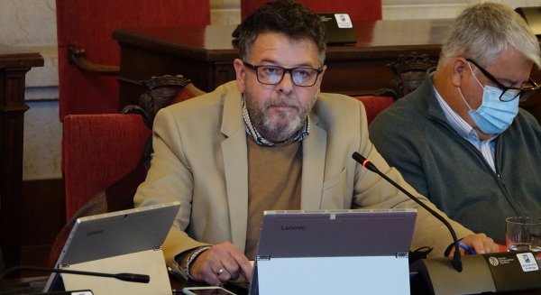 PSOE critica a PP y Cs por 