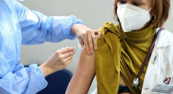 Málaga registra 638 nuevos positivos por covid-19 y un fallecido