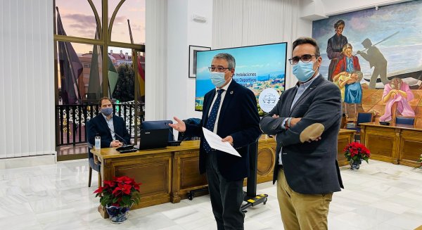 Rincón de la Victoria presenta el Plan Local de Instalaciones y Equipamientos Deportivos