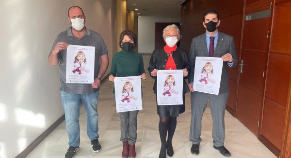 Los empleados de Limasam realizan una campaña de recogida de juguetes