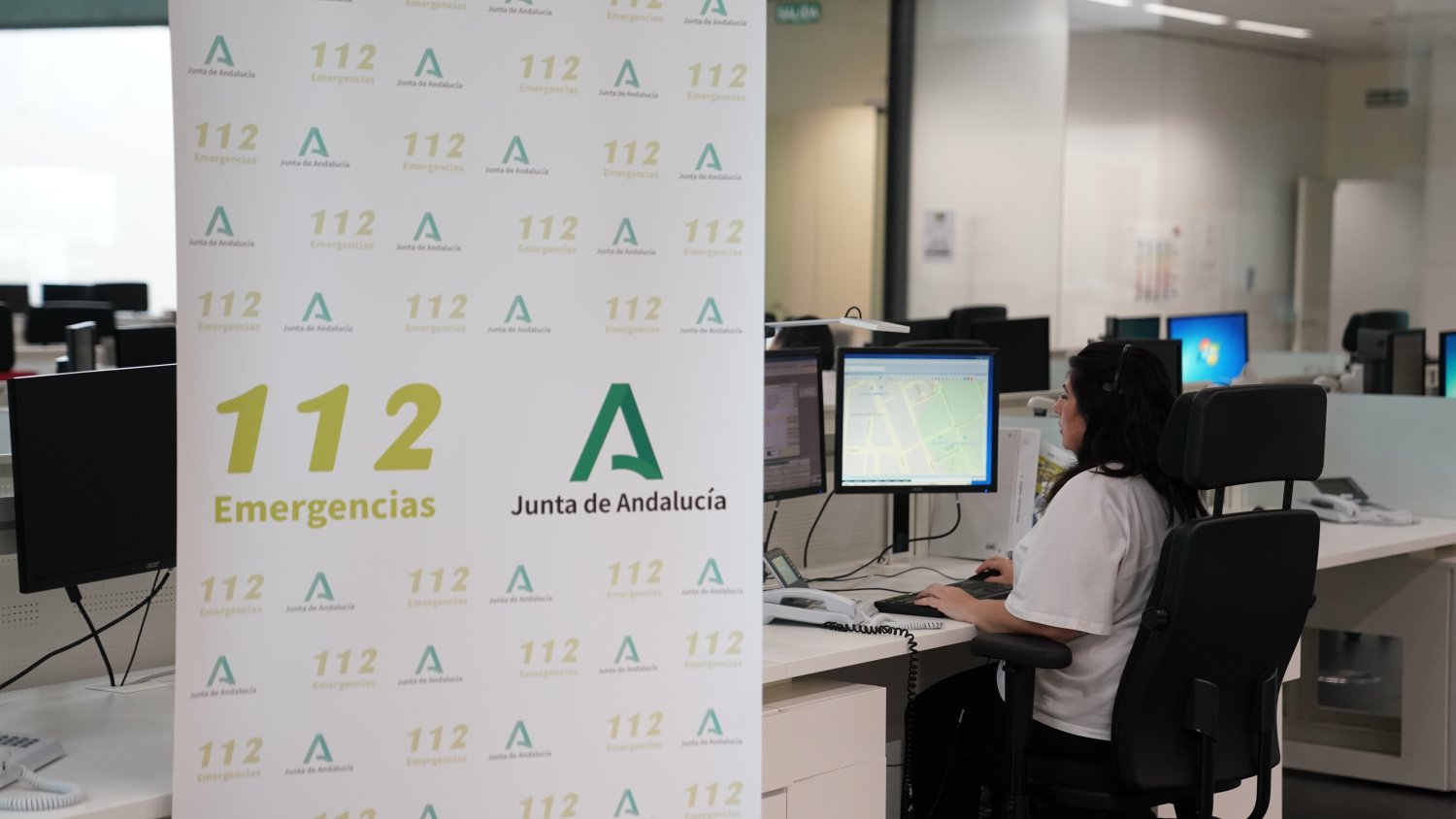 El 112 gestiona en Málaga más de 2.600 emergencias en el puente de la Constitución