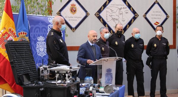 Un total de 1.850 agentes de la Policía Nacional refuerzan la seguridad durante la campaña de Navidad