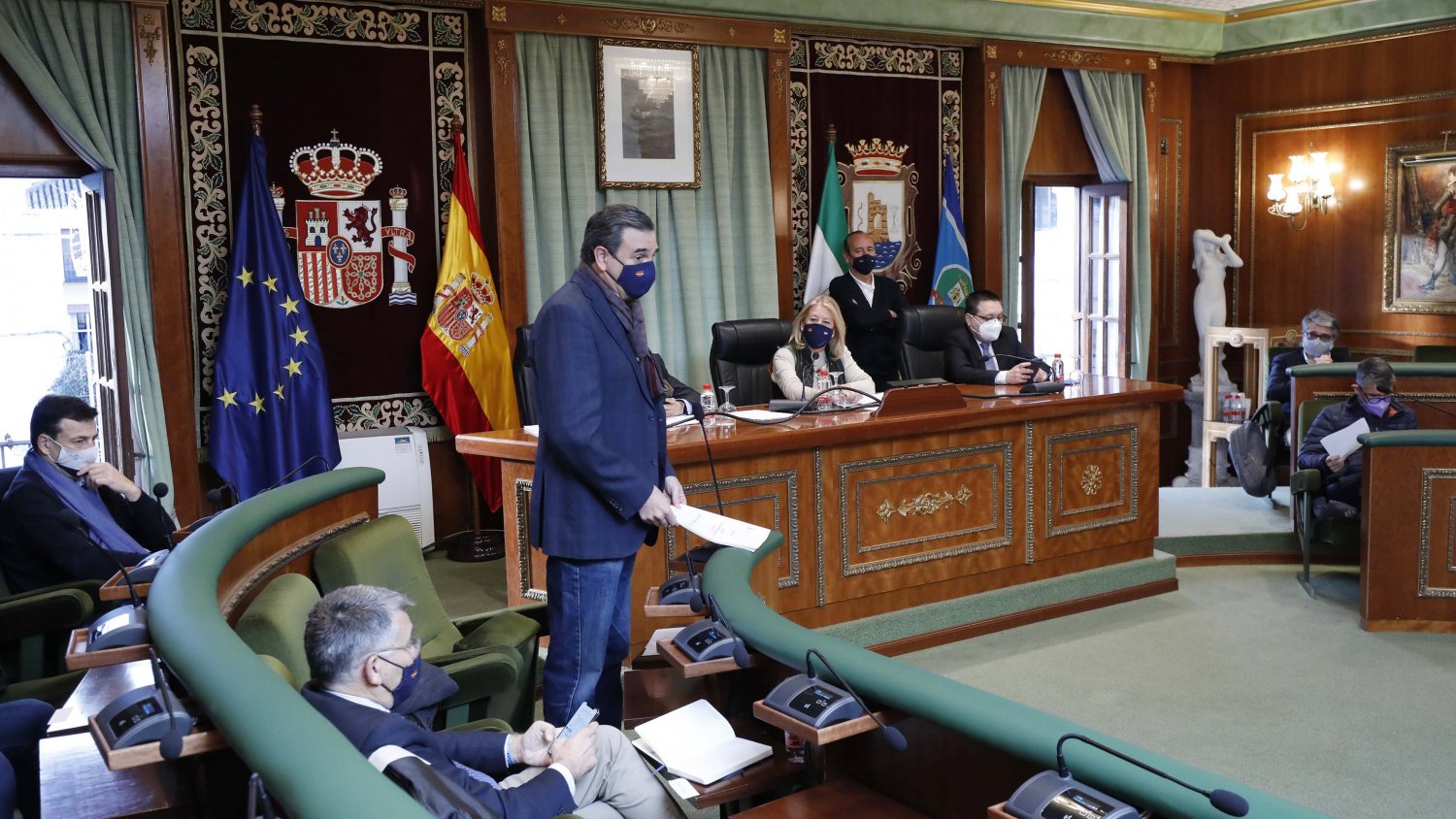 Marbella da luz verde a modificaciones presupuestarias por más de 8 millones de euros