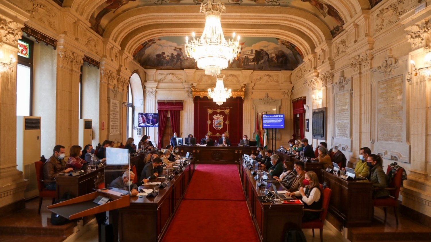 Málaga aprueba inicialmente el presupuesto para 2022 con un ascenso a los 936,2 millones de euros