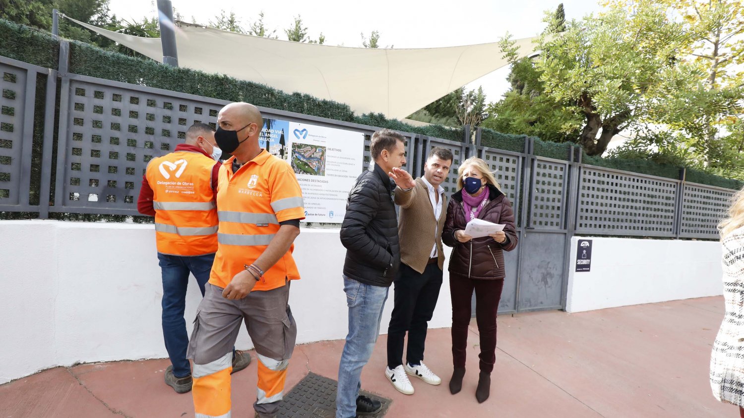Marbella trabaja en la mejora de la seguridad vial en la carretera de El Ángel