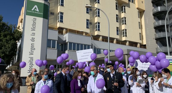 Hospital Virgen de la Victoria participa en una marcha simbólica contra la Violencia de Género