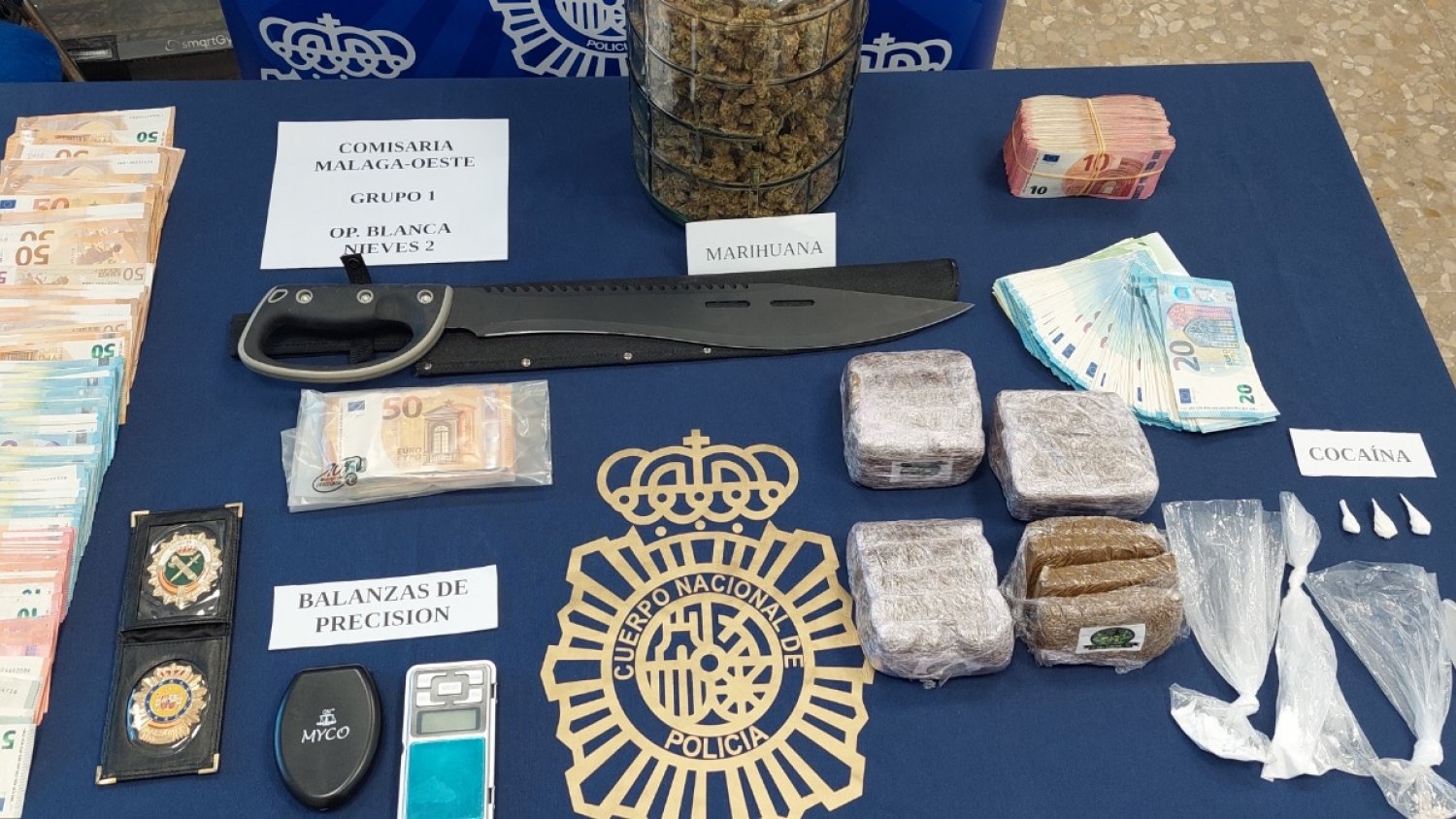 Recuperadas tres viviendas de protección oficial controladas por un clan dedicado al tráfico de drogas en La Trinidad