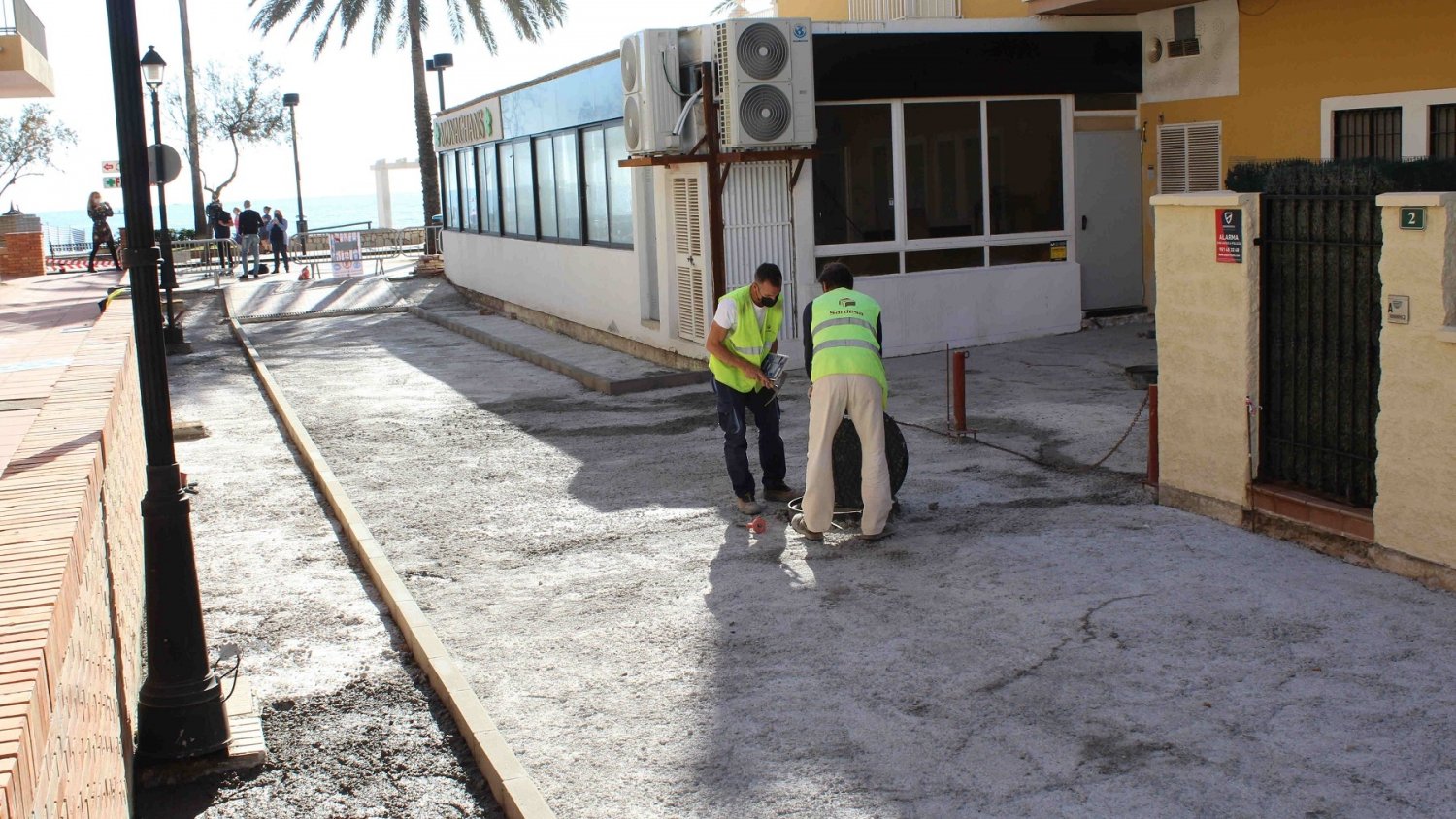 Fuengirola mejora las infraestructuras de ocho calles de Torreblanca a través del Plan de Embellecimiento